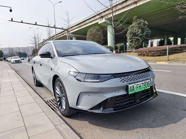 Фото 2 - Leapmotor C01