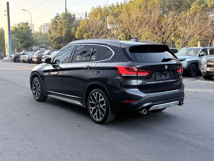 Фото 7 - BMW X1