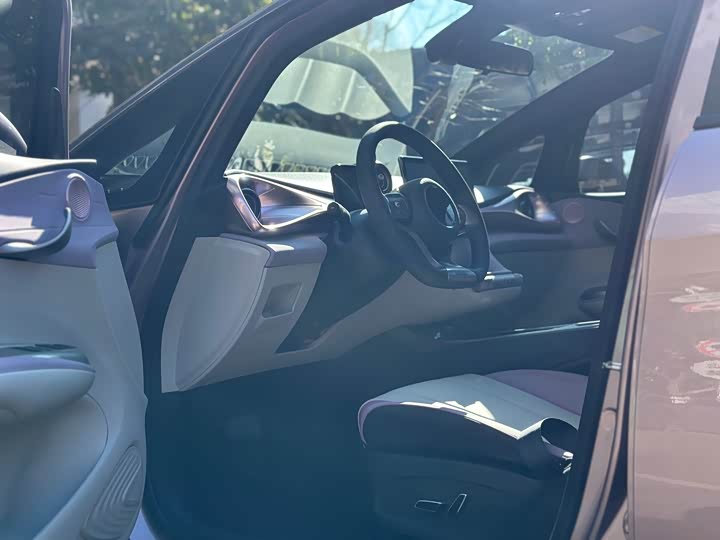 Фото 8 - BYD Dolphin