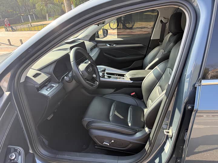 Фото 7 - Geely Preface