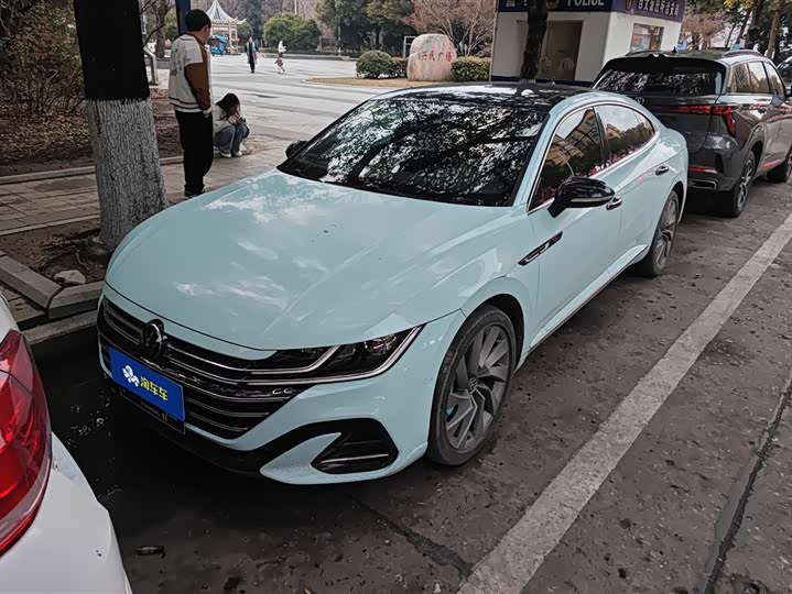 Фото 1 - Volkswagen CC