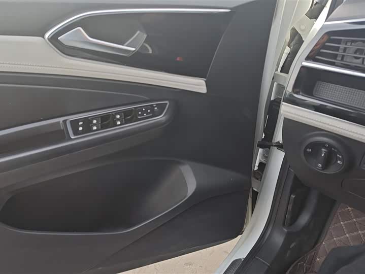 Фото 7 - Jetta VS5