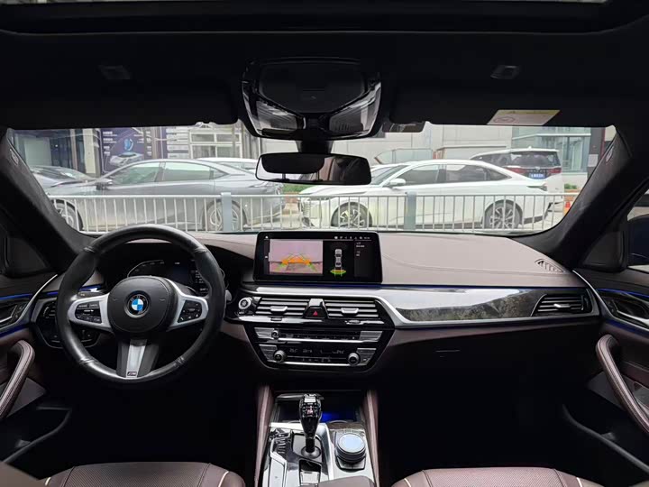 Фото 7 - BMW 5 Series