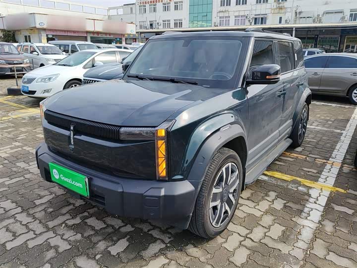 Фото 1 - Chery iCar 03