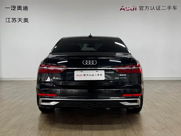 Фото 5 - Audi A6L