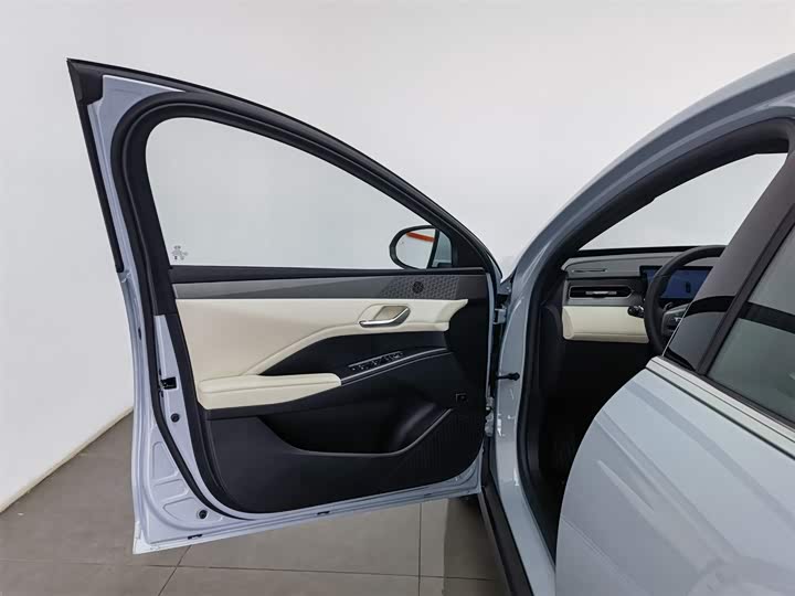 Фото 8 - BYD Qin Plus