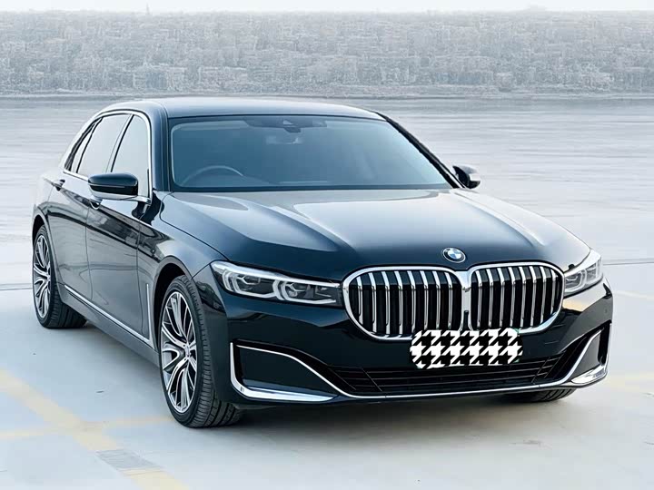 Фото 3 - BMW 7 Series