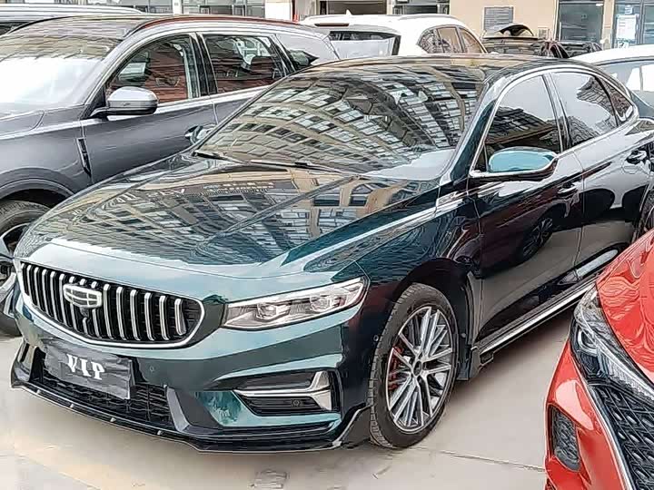 Фото 2 - Geely Preface