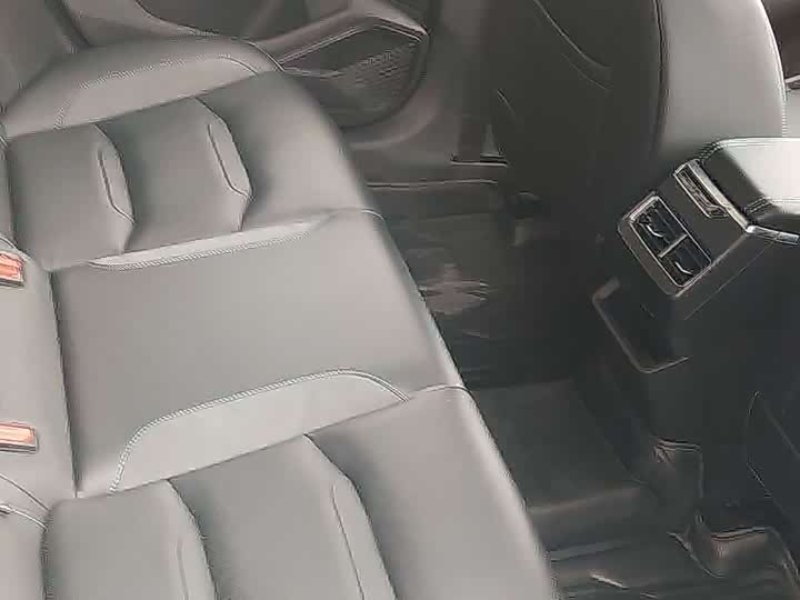 Фото 6 - Geely Preface