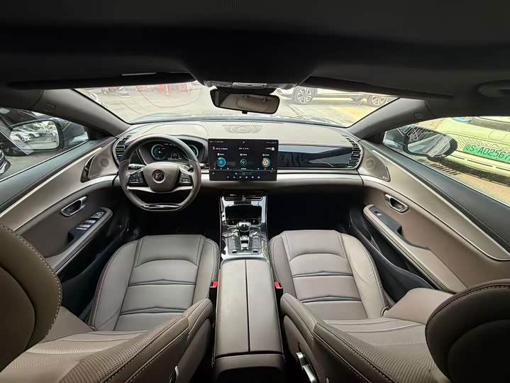 Фото 8 - BYD Han