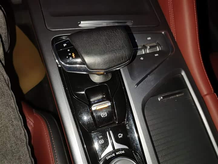 Фото 7 - Changan CS75 Plus