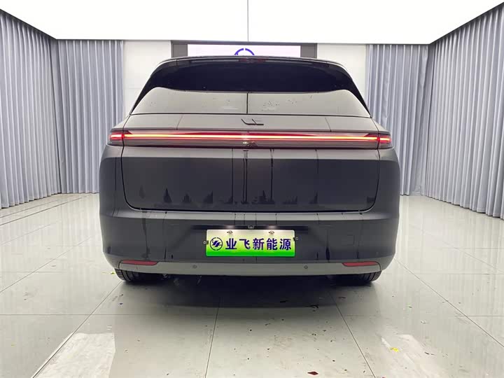 Фото 5 - LiXiang L7