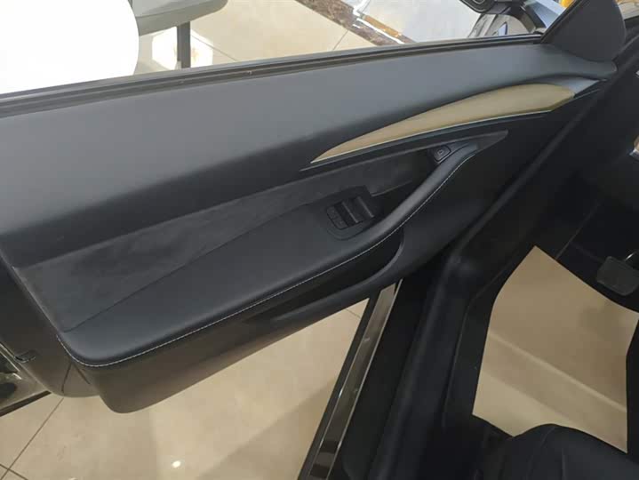 Фото 7 - Tesla Model Y