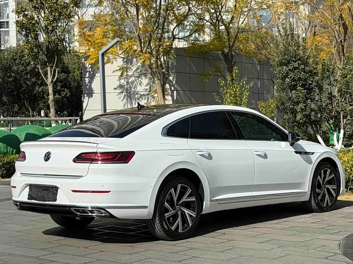 Фото 8 - Volkswagen CC