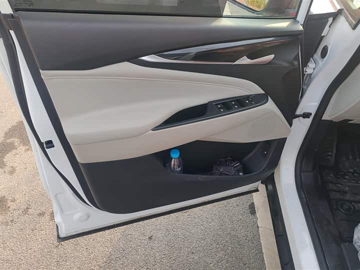 Фото 7 - Maxus G50