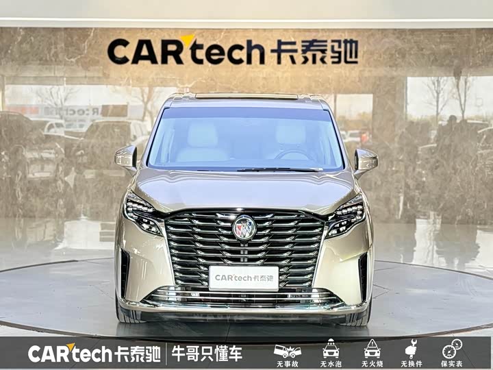 Фото 2 - Buick GL8 ES