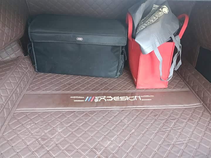 Фото 4 - BYD Han