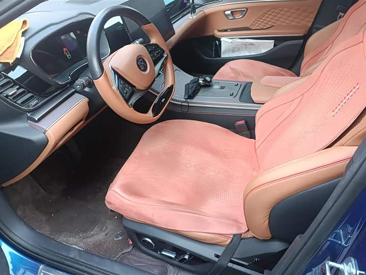 Фото 9 - BYD Han