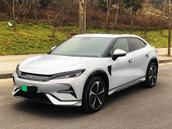 Фото 1 - BYD Song L