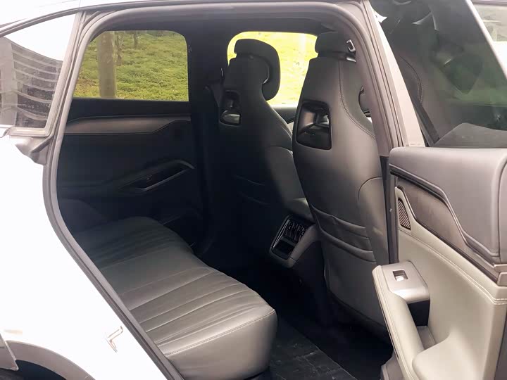 Фото 9 - BYD Song L