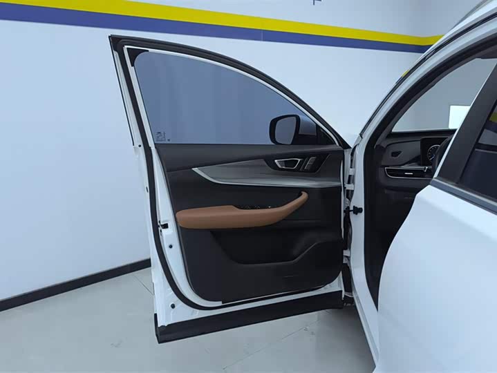 Фото 7 - Chery Tiggo 8 Plus