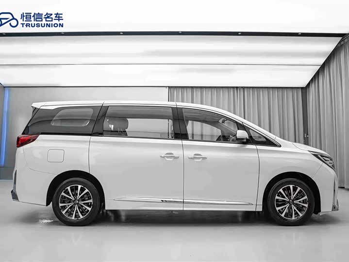 Фото 4 - GAC Trumpchi M8