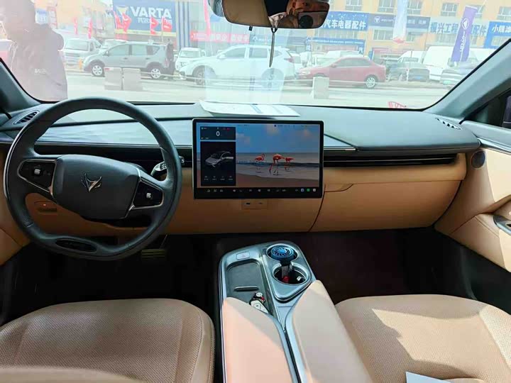 Фото 8 - BAIC Arcfox Alpha T5