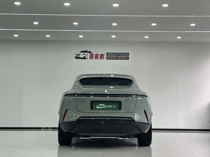 Фото 3 - Avatr 11