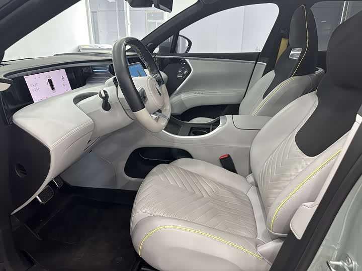 Фото 4 - Avatr 11