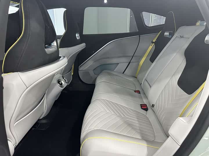 Фото 6 - Avatr 11