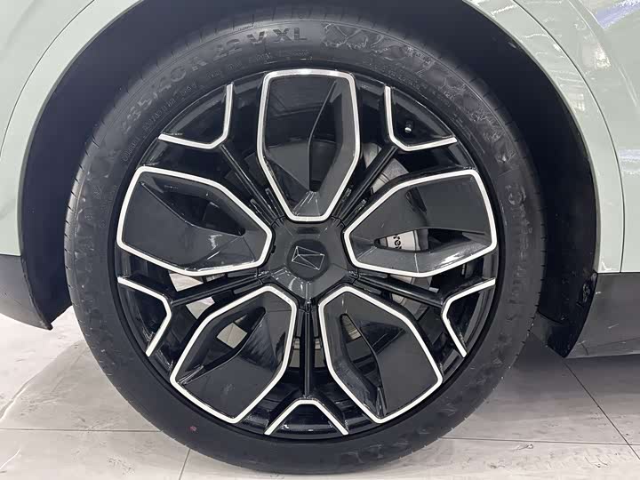 Фото 9 - Avatr 11