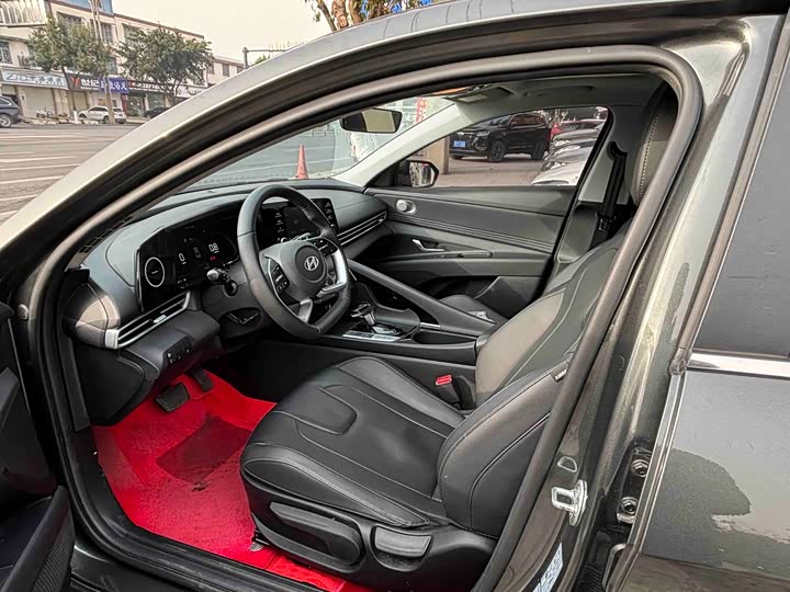 Фото 3 - Hyundai Elantra N line