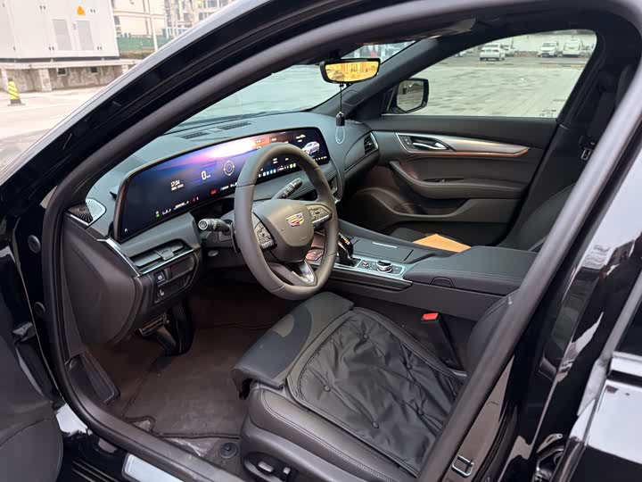 Фото 6 - Cadillac CT5