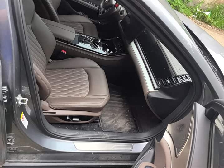 Фото 8 - BYD Han