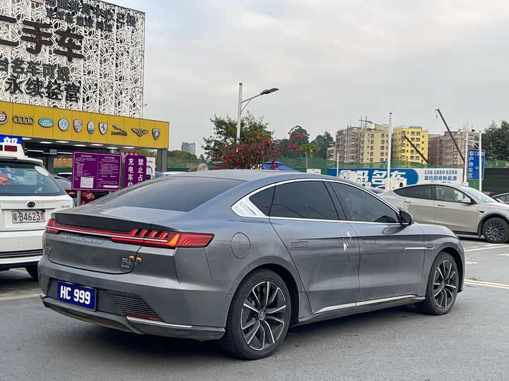 Фото 5 - BYD Han