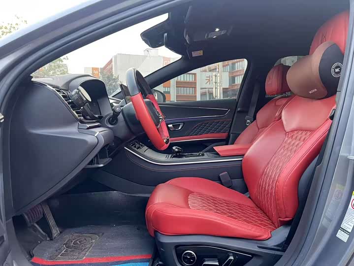 Фото 8 - BYD Han