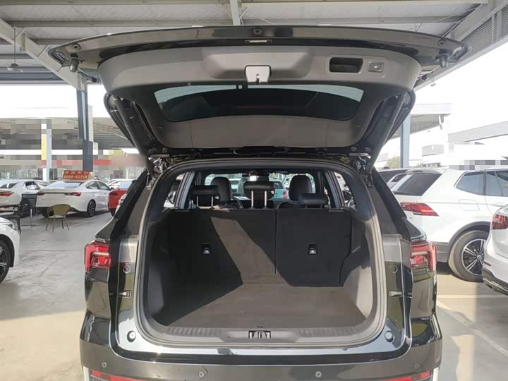 Фото 9 - Ford Equator Sport