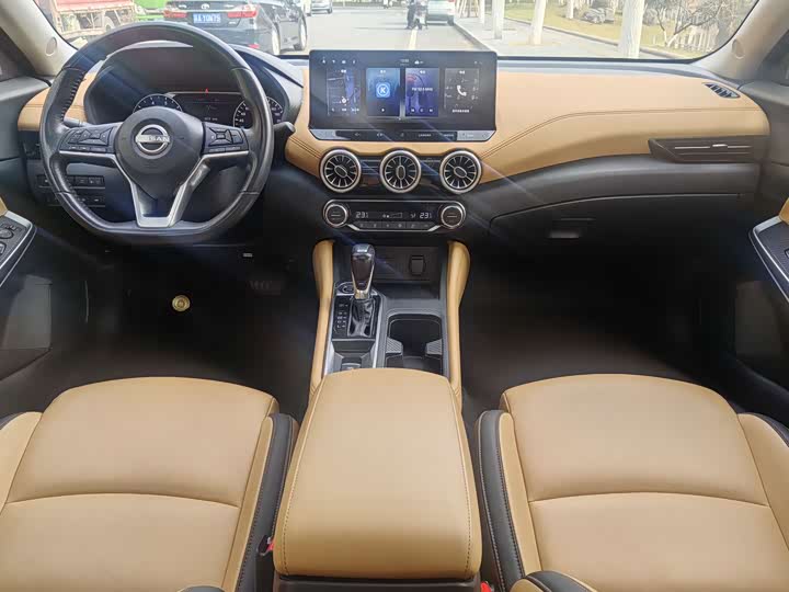 Фото 7 - Nissan Sylphy