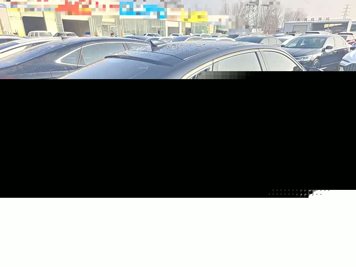 Фото 8 - Changan UNI-V