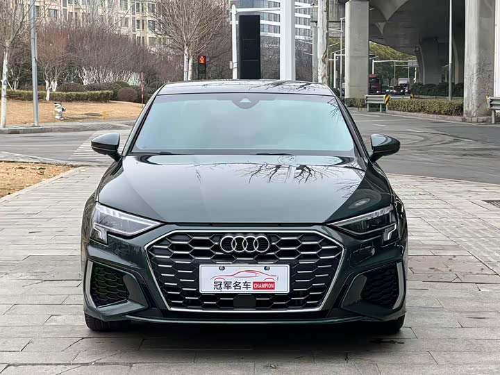 Фото 2 - Audi A3