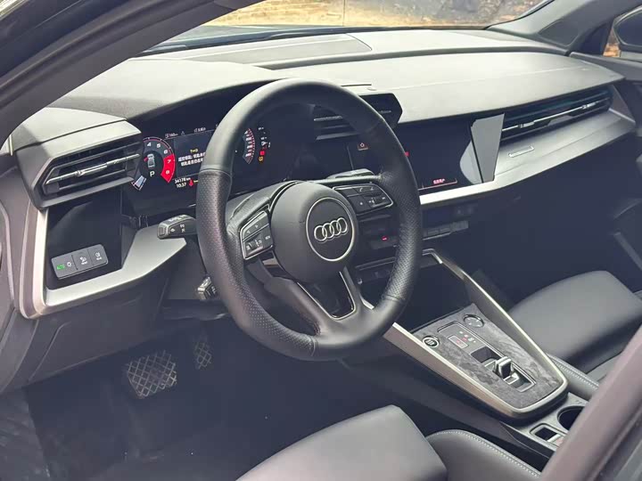 Фото 9 - Audi A3