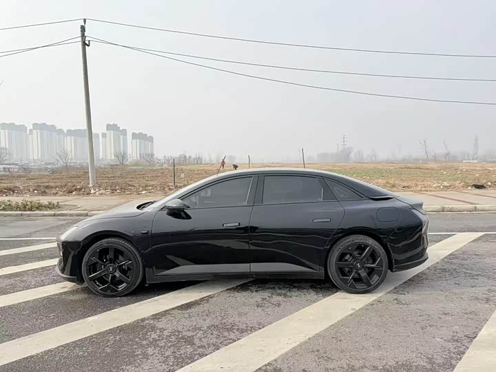 Фото 9 - XPeng Mona M03