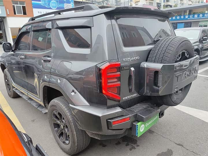 Фото 5 - Tank 400