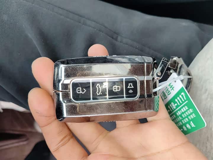 Фото 9 - Tank 400