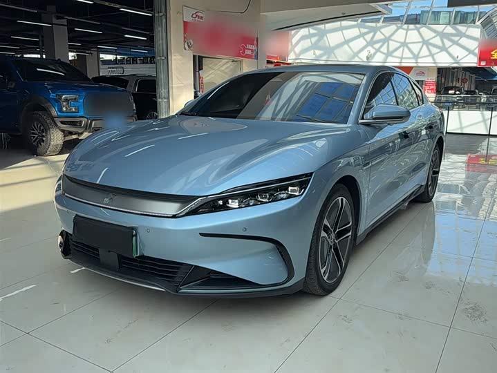 Фото 2 - BYD Han