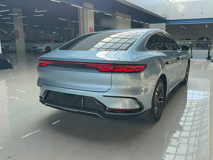 Фото 5 - BYD Han