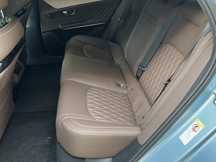 Фото 8 - BYD Han