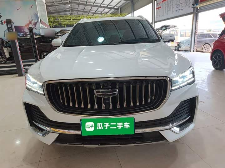 Фото 3 - Geely Monjaro