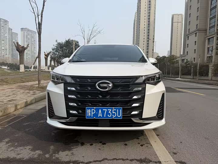 Фото 2 - GAC Trumpchi M6