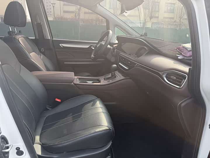 Фото 4 - GAC Trumpchi M6